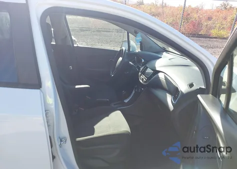 2020 Chevrolet Trax Awd Ls z USA, uszkodzony, nr VIN KL7CJNSB2LB029690